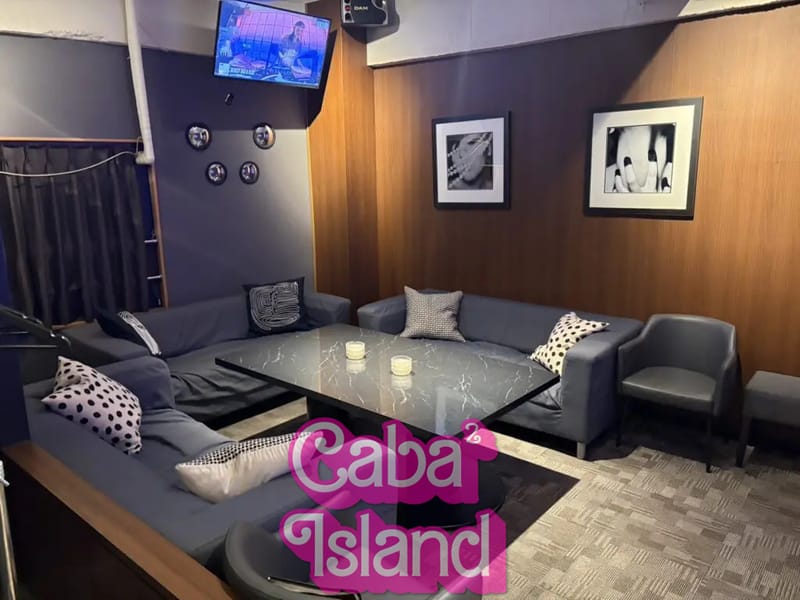 西麻布 ハチカイ(LOUNGE BAR 8KAI)